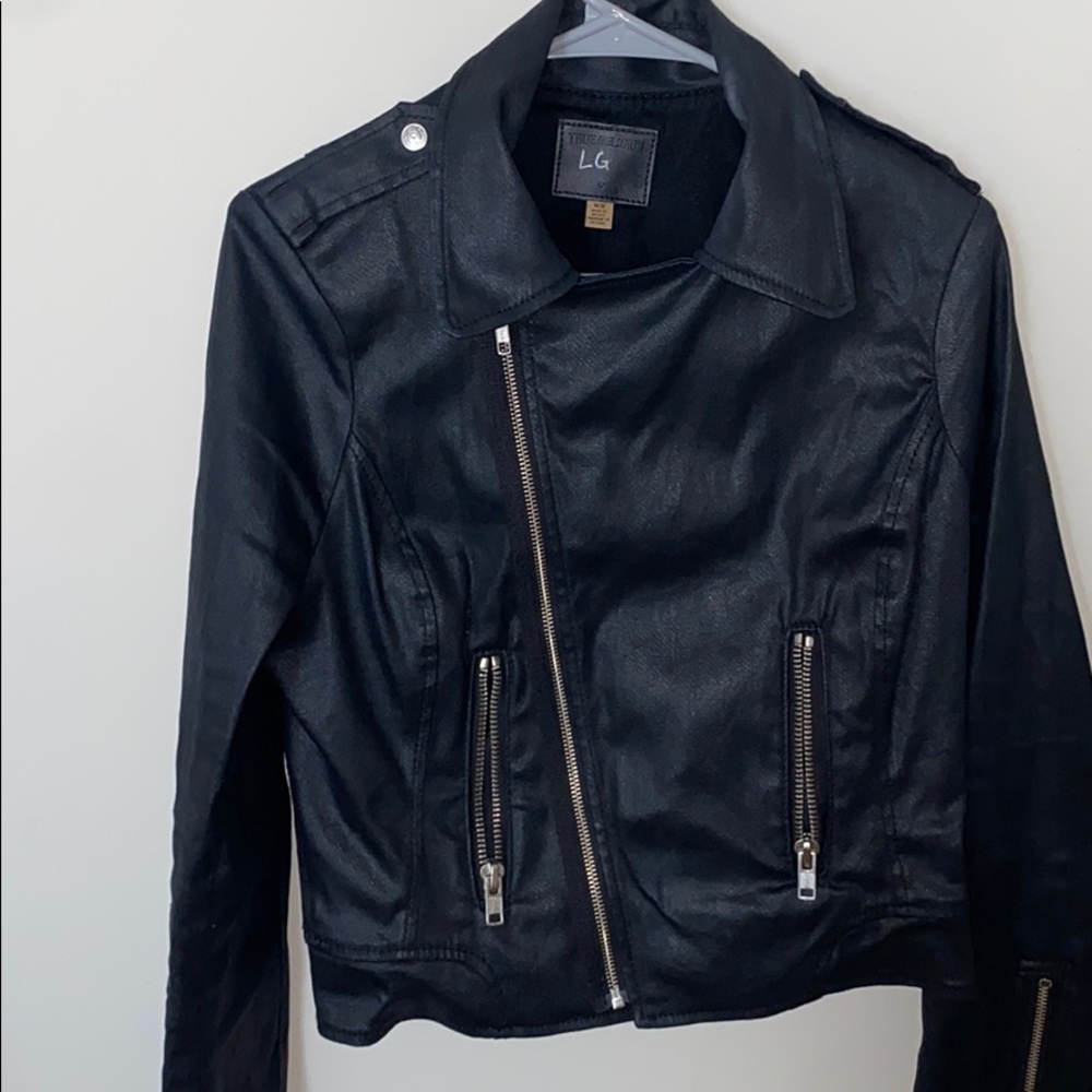 Leather jacket